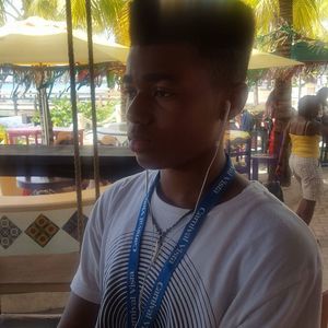 Meet your Posher, Lynn